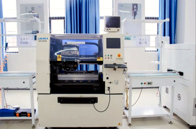 泰和中專2021年秋季招生啟動，電子產(chǎn)品維修安裝專業(yè)550個學(xué)位虛位以待